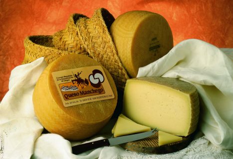 Ц-11_ Знаменитый сыр_манчего_ s-6300843A