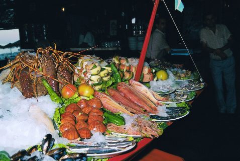 Ю-4. Морской стол Малаги